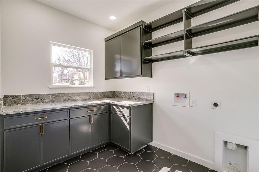 Furnished interior view inside a new home in , Cresson (Image 17).