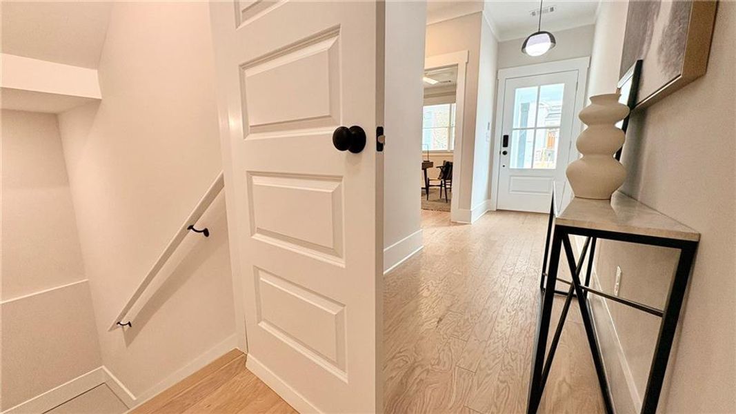 Spacious, unfurnished interior of a new home in , Atlanta (Image 46).