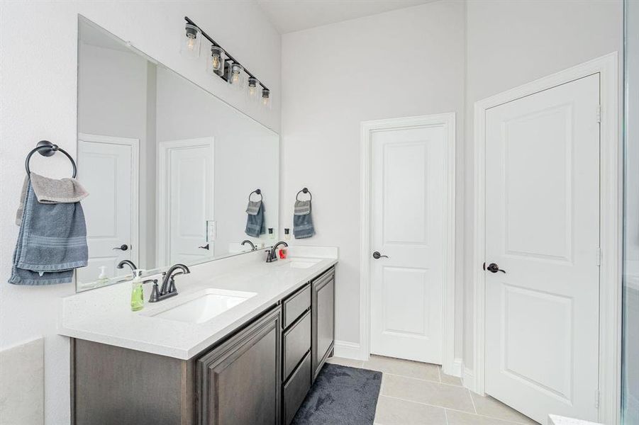 Furnished interior view inside a new home in West Crossing, Anna (Image 27). Furnished interior view inside a new home in West Crossing, Anna (Image 27).