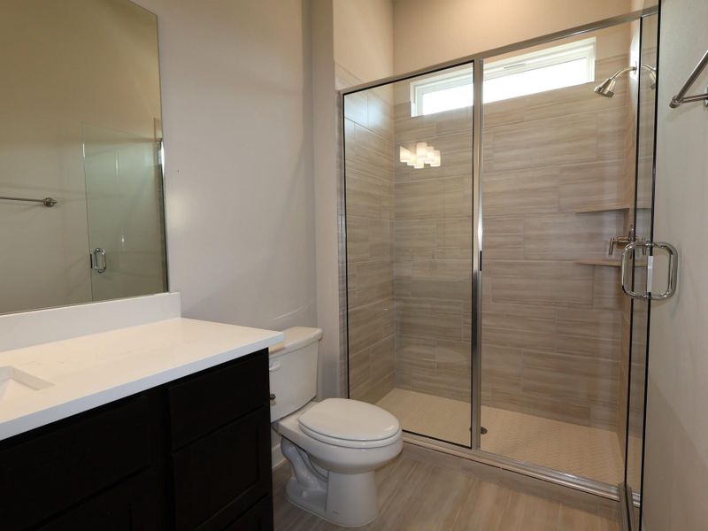 Furnished interior view inside a new home in Edgewood, Leander (Image 6).