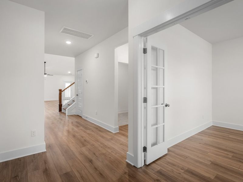 Spacious, unfurnished interior of a new home in Benders Cove, Mount Juliet (Image 20). Spacious, unfurnished interior of a new home in Benders Cove, Mount Juliet (Image 20).