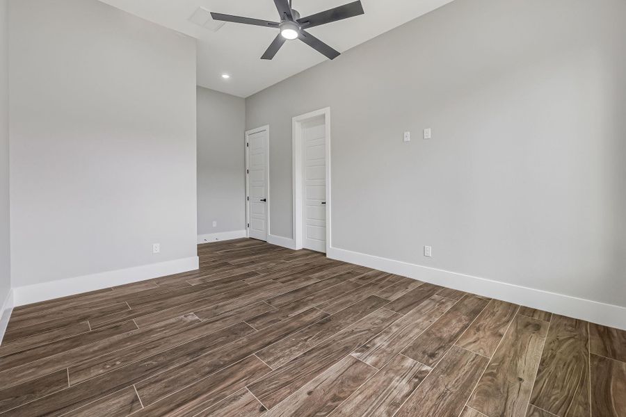 Spacious, unfurnished interior of a new home in , Montgomery (Image 20).