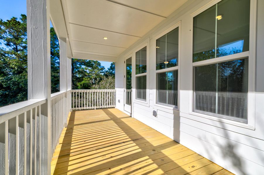 Exterior details and patio area of a home in , Charleston (Image 31).