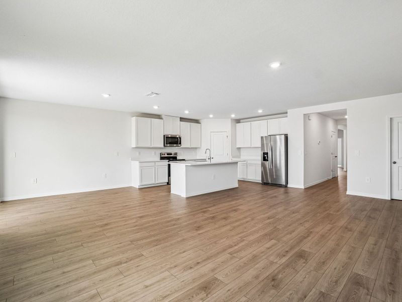 Spacious, unfurnished interior of a new home in Pine Ridge Meadows, Hudson (Image 13).
