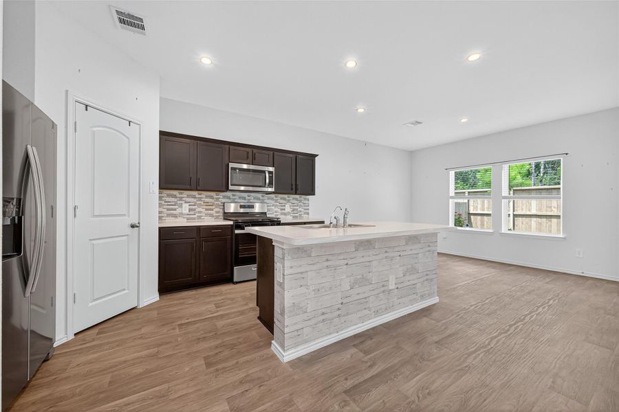 Furnished interior view inside a new home in Presswoods, Splendora (Image 9).