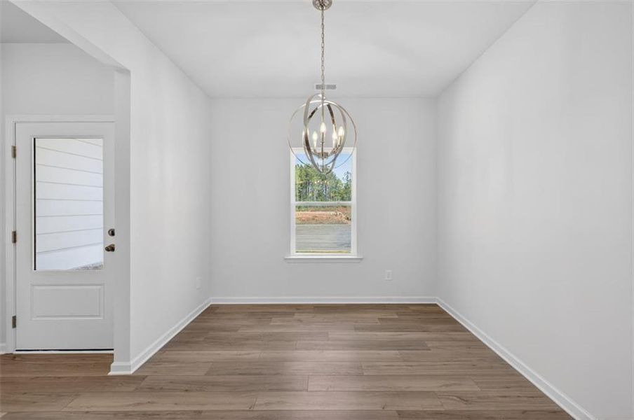 Spacious, unfurnished interior of a new home in Evergreen at Lakeside, Temple (Image 31).