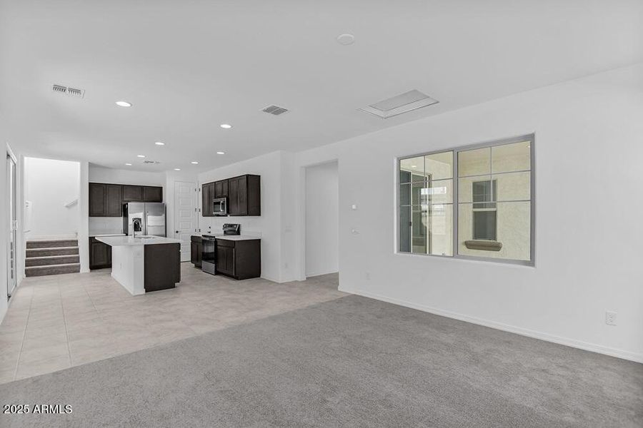 3817 S Tulip - Ready Now