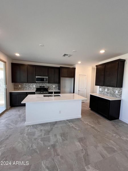 Citrus Park Lot 210 - Kitchen