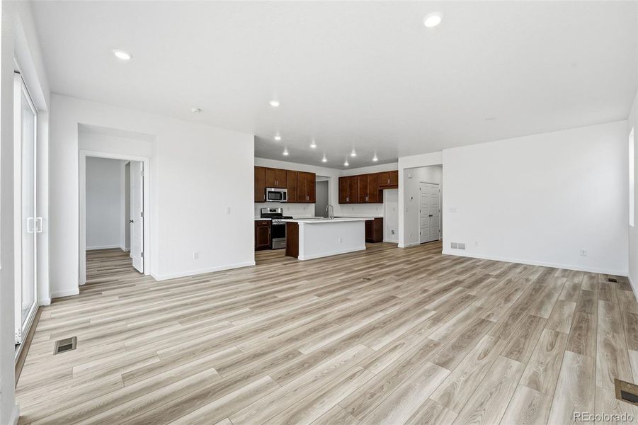 3384 N Duquesne Way - Ready Now