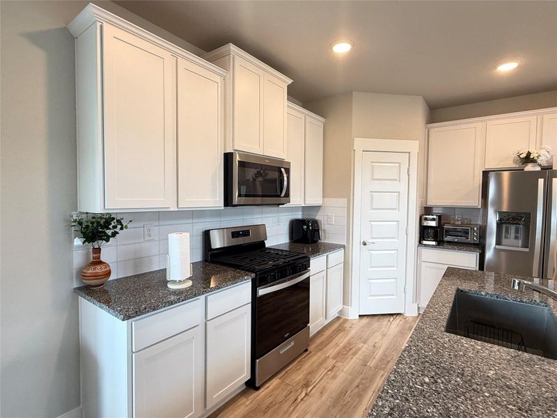 Furnished interior view inside a new home in , Katy (Image 18).
