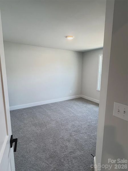 Spacious, unfurnished interior of a new home in Kerns Ridge, Salisbury (Image 12).