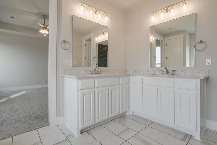 Representative furnished interior of a home built from the The Finley by Elmwood Custom Homes in Matthews Farm, Venus (Image 31). Representative furnished interior of a home built from the The Finley by Elmwood Custom Homes in Matthews Farm, Venus (Image 31).