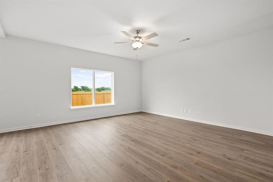 Interior finishes may differ, than shown in photos Interior finishes may differ, than shown in photos