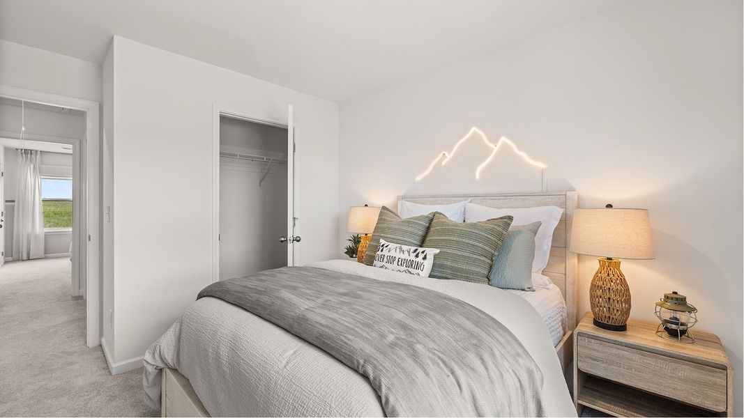 Parker Core N103 Charleston Bed3 2of2 F2 Base2 060625