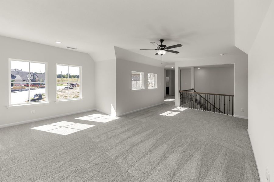 Representative unfurnished interior of a home built from the Preston by Pacesetter Homes in Park Hills, Rockwall (Image 24).