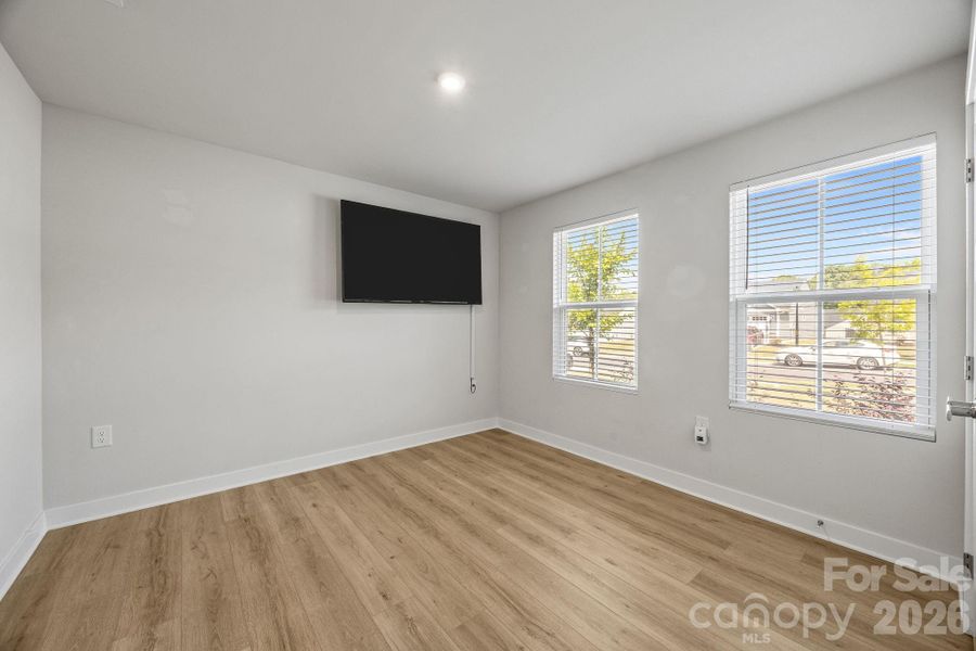 Bedroom or Office