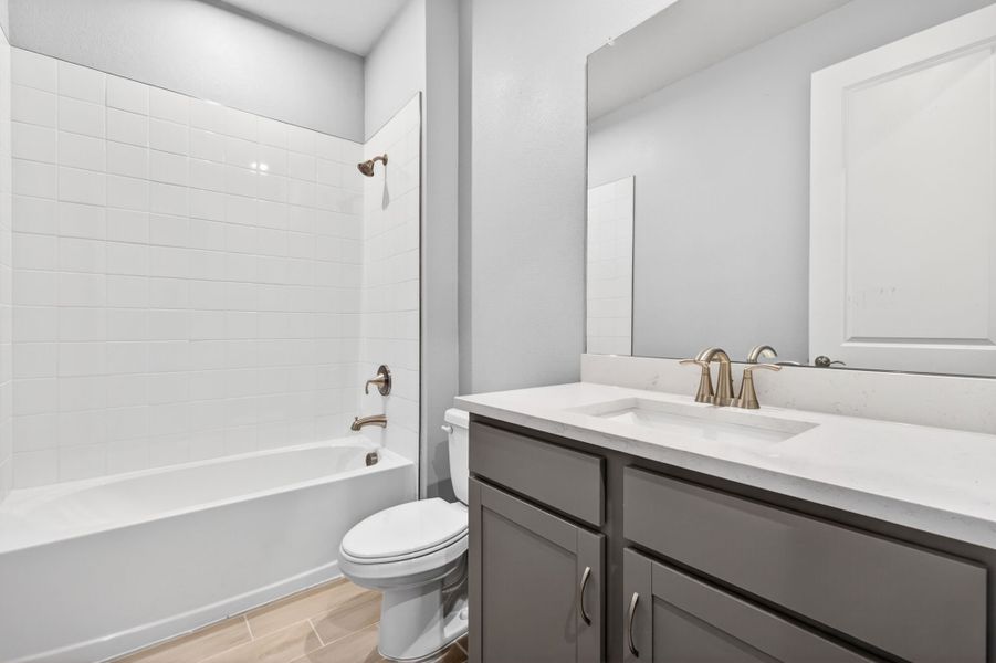 Furnished interior view inside a new home in Crosswind Ranch, Parrish (Image 8).