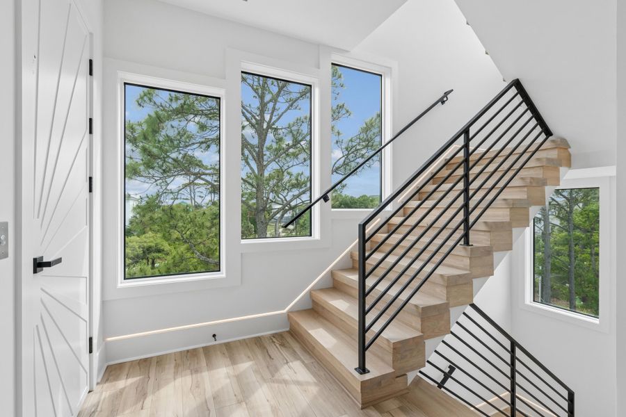 Spacious, unfurnished interior of a new home in , Folly Beach (Image 71).