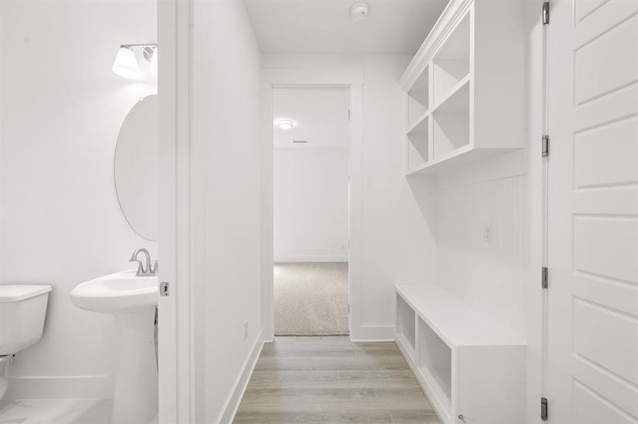8_17224 Oxborough- Mudroom-1 8_17224 Oxborough- Mudroom-1