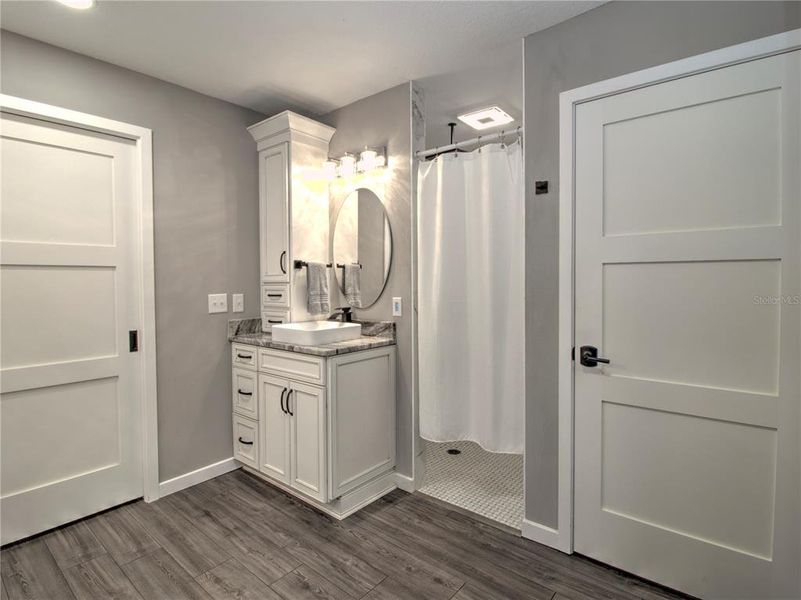 Furnished interior view inside a new home in , Anthony (Image 39).