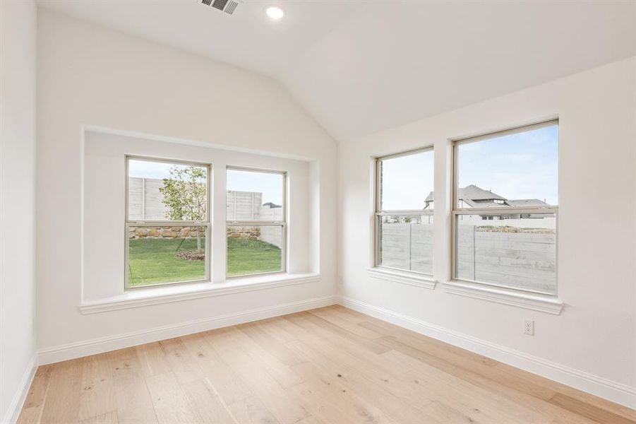 Spacious, unfurnished interior of a new home in Painted Tree Woodland District 50, McKinney (Image 25). Spacious, unfurnished interior of a new home in Painted Tree Woodland District 50, McKinney (Image 25).