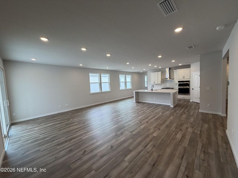 Spacious, unfurnished interior of a new home in Reserve East, Flagler Beach (Image 52).