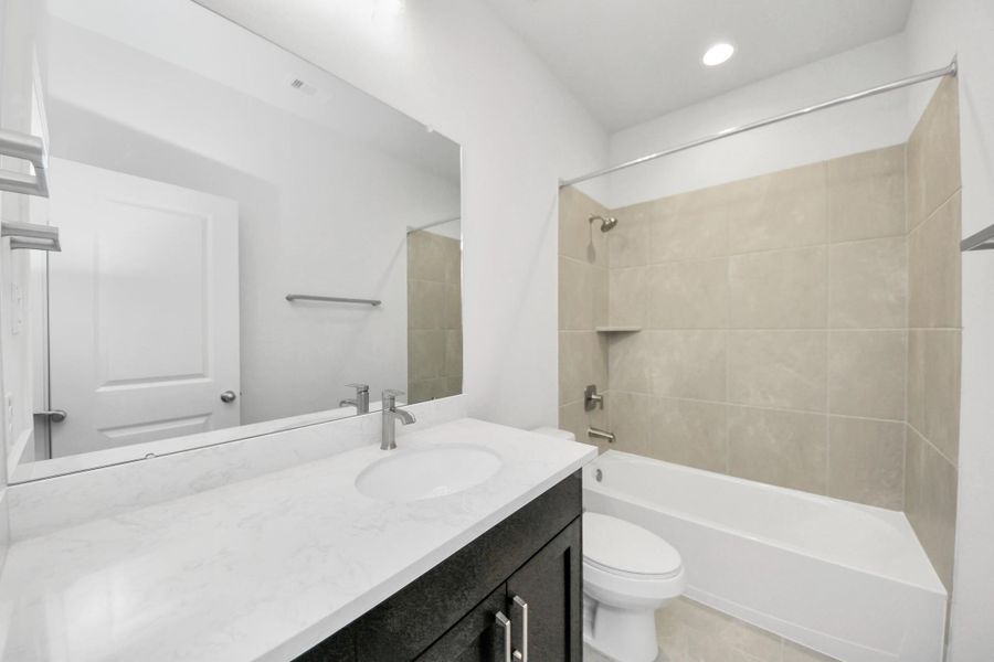 Image 46 of a home in Marvida. Image 46 of a home in Marvida.