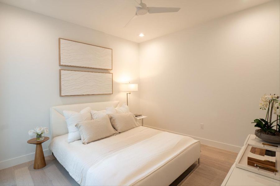 EDGE-BED-04 EDGE-BED-04