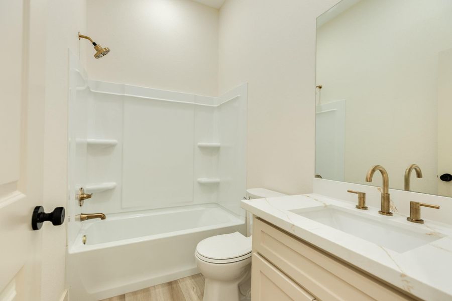 Furnished interior view inside a new home in , Richwood (Image 8).