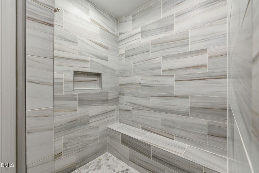 13-web-or-mls-DX3A1130