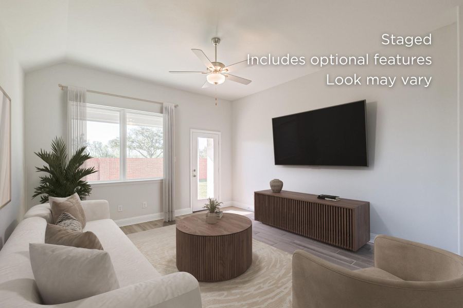 Furnished interior view inside a new home in Woodhavyn 40', Magnolia (Image 4).