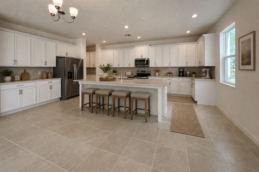 Modern Open-Concept Kitchen in Central Florida Home Modern Open-Concept Kitchen in Central Florida Home