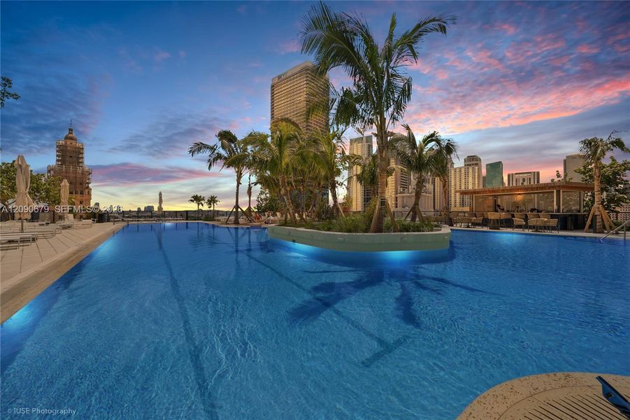 Community amenities in , Miami (Image 27). Community amenities in , Miami (Image 27).