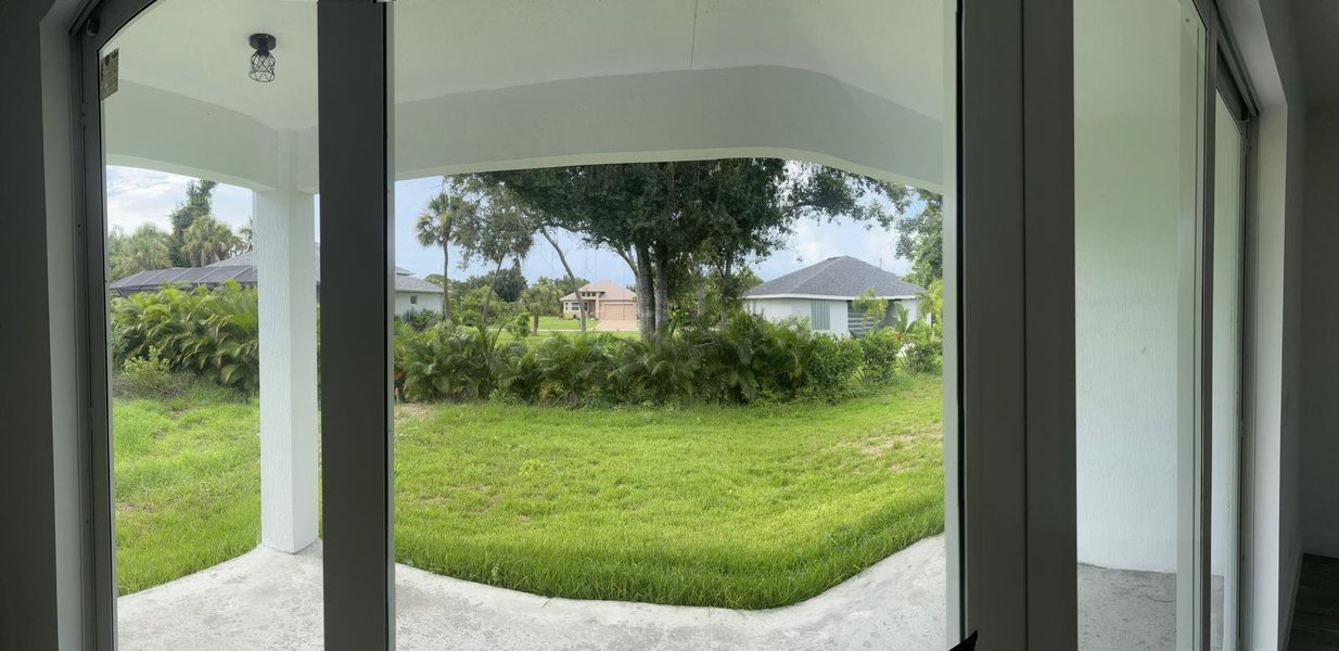 Exterior details and patio area of a home in , Rotonda West (Image 2).