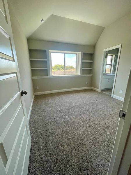 Spacious, unfurnished interior of a new home in Mercer Meadows, Royse City (Image 14). Spacious, unfurnished interior of a new home in Mercer Meadows, Royse City (Image 14).