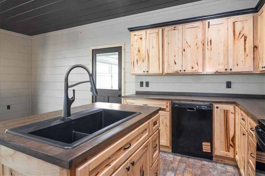 Close-up of interior finishes inside a home in , Talking Rock (Image 21).