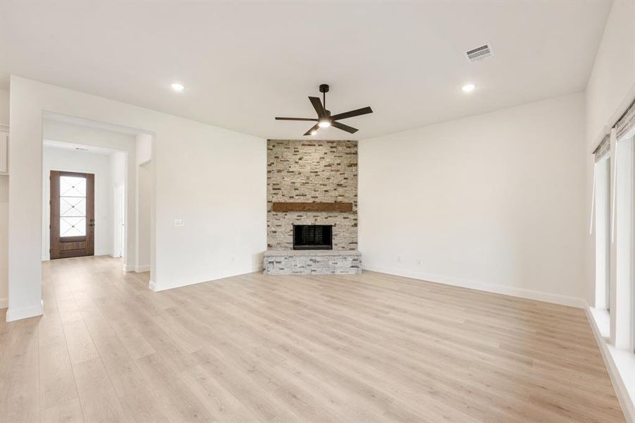 Spacious, unfurnished interior of a new home in Meadow Vista 60-65, Anna (Image 22). Spacious, unfurnished interior of a new home in Meadow Vista 60-65, Anna (Image 22).