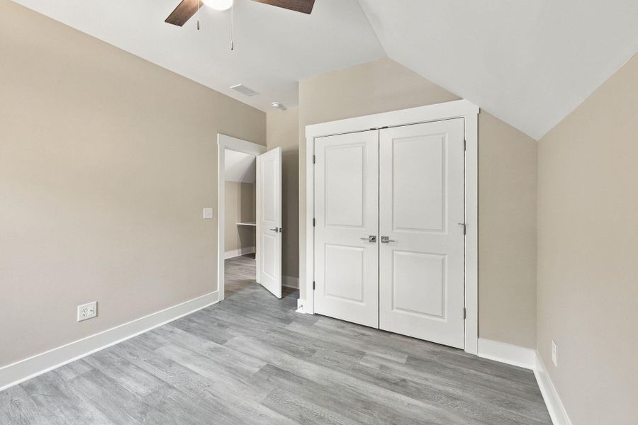 Spacious, unfurnished interior of a new home in , Hanahan (Image 14).