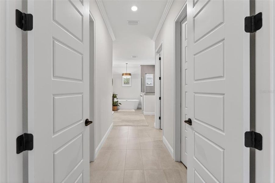 Spacious, unfurnished interior of a new home in , Bartow (Image 25).