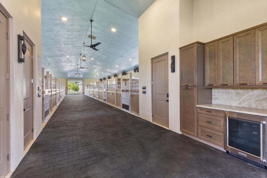 Center Aisle Barn