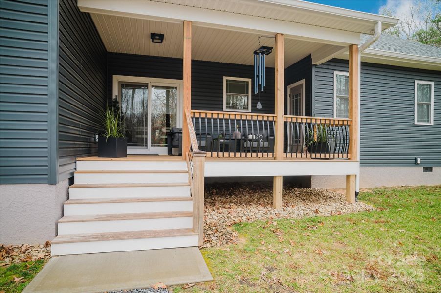 Exterior details and patio area of a home in , Hendersonville (Image 25). Exterior details and patio area of a home in , Hendersonville (Image 25).