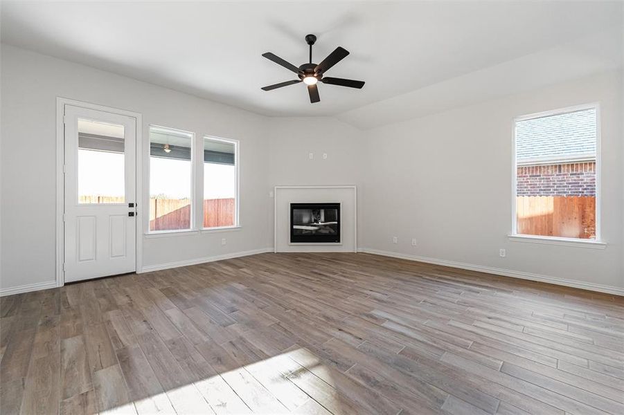 Spacious, unfurnished interior of a new home in Northstar, Haslet (Image 20). Spacious, unfurnished interior of a new home in Northstar, Haslet (Image 20).