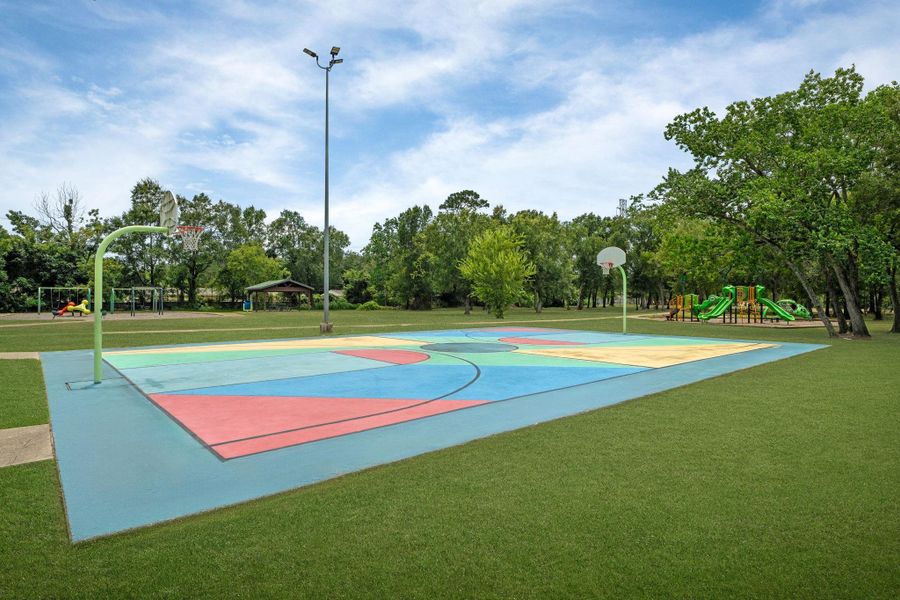Community amenities in , Baytown (Image 24).