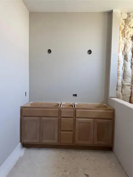 Furnished interior view inside a new home in Retreat at Oak Park, Houston (Image 6). Furnished interior view inside a new home in Retreat at Oak Park, Houston (Image 6).