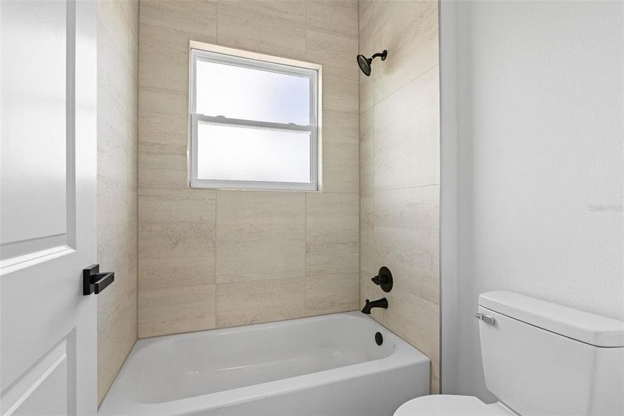 Furnished interior view inside a new home in , Ocala (Image 7).