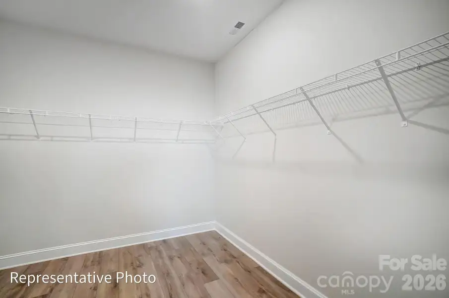 Walk in Closet Walk in Closet