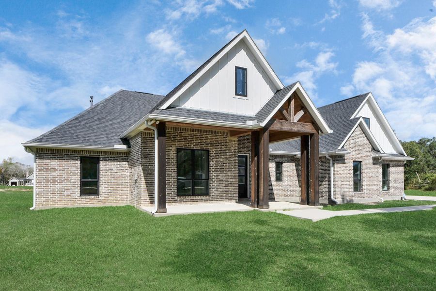 Image 43 of a home in . Image 43 of a home in .