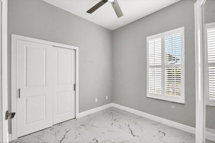 Spacious, unfurnished interior of a new home in , Port Charlotte (Image 19).