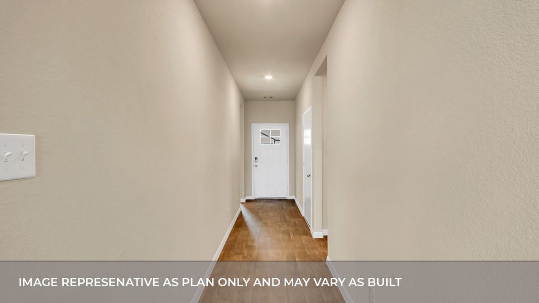 Representative unfurnished interior of a home built from the The Easton by D.R. Horton in Talavera, Kyle (Image 7).