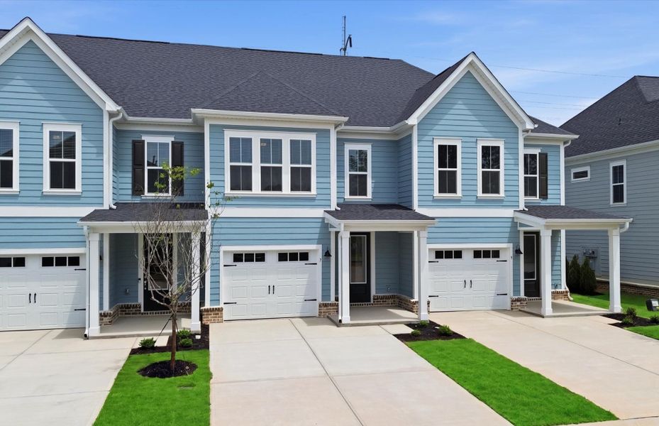 Front exterior of a new home in Alston Park, Greenville, SC, highlighting curb appeal (Image 19). Front exterior of a new home in Alston Park, Greenville, SC, highlighting curb appeal (Image 19).